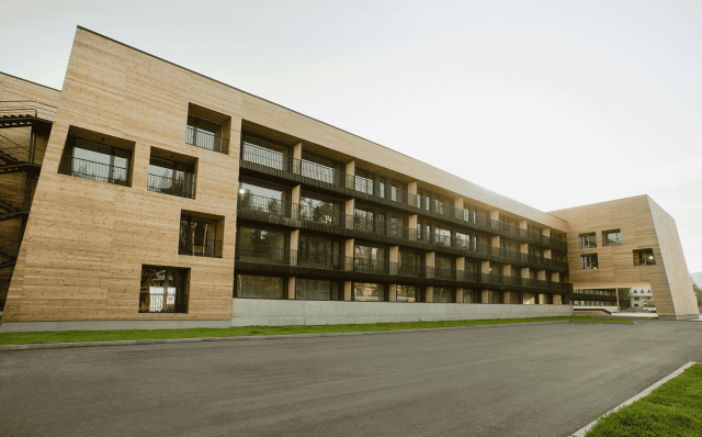 Kokhta-Mitarbi Resort